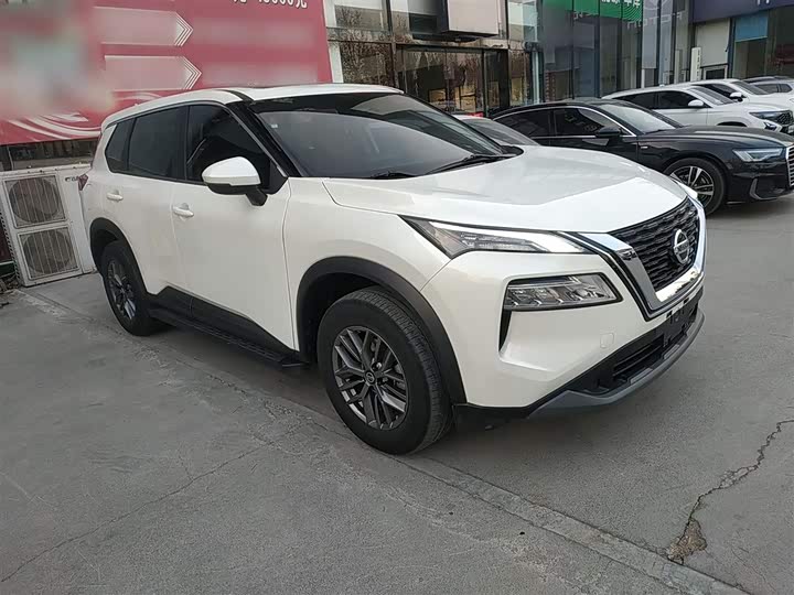 Фото 4 - Nissan X-Trail