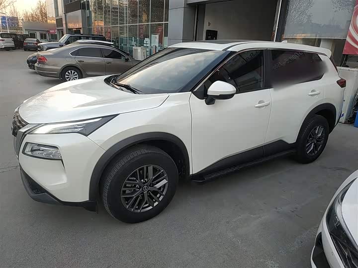 Фото 5 - Nissan X-Trail