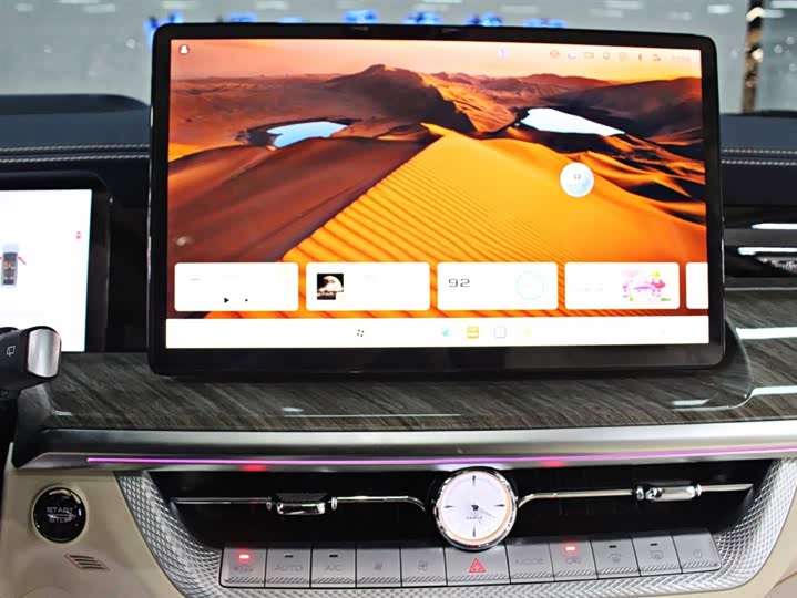 Фото 7 - Tank 500