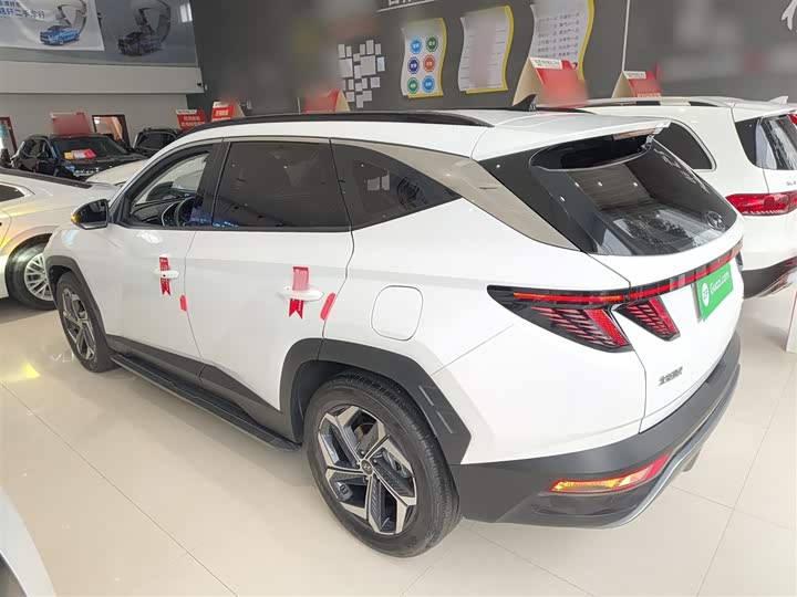 Фото 5 - Hyundai Tucson L