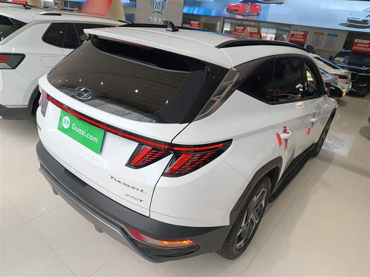 Фото 7 - Hyundai Tucson L