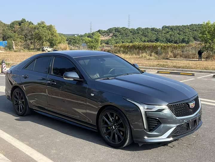 Фото 2 - Cadillac CT4