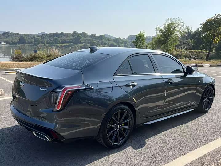 Фото 5 - Cadillac CT4