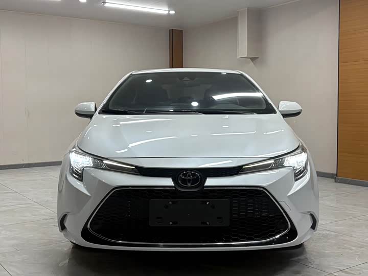 Фото 2 - Toyota Levin