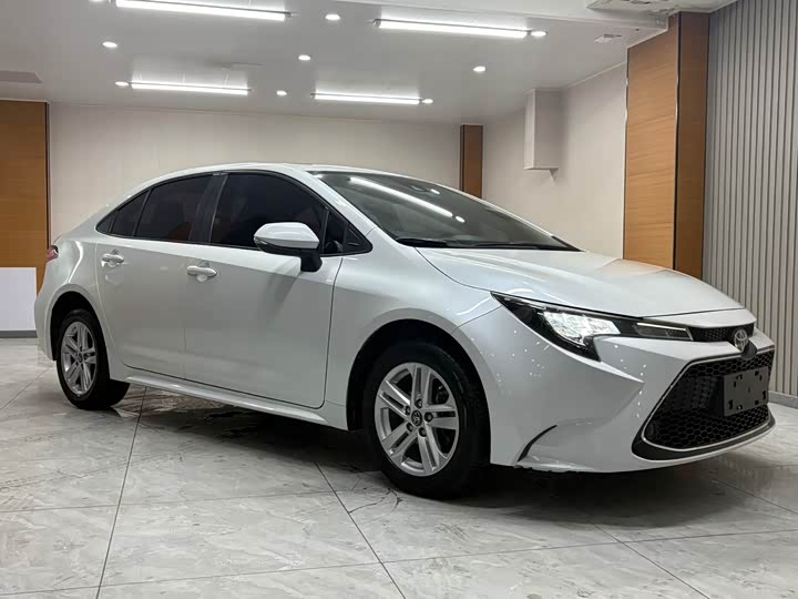 Фото 3 - Toyota Levin