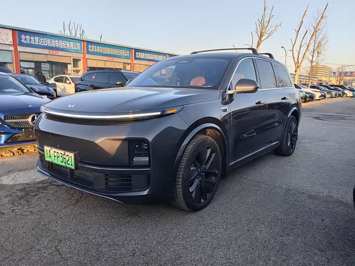 Фото 1 - LiXiang L9