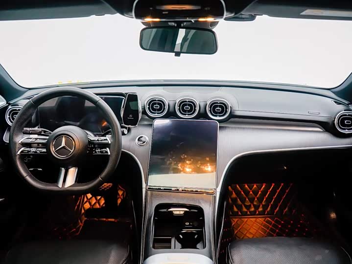 Фото 3 - Mercedes-Benz C-Class