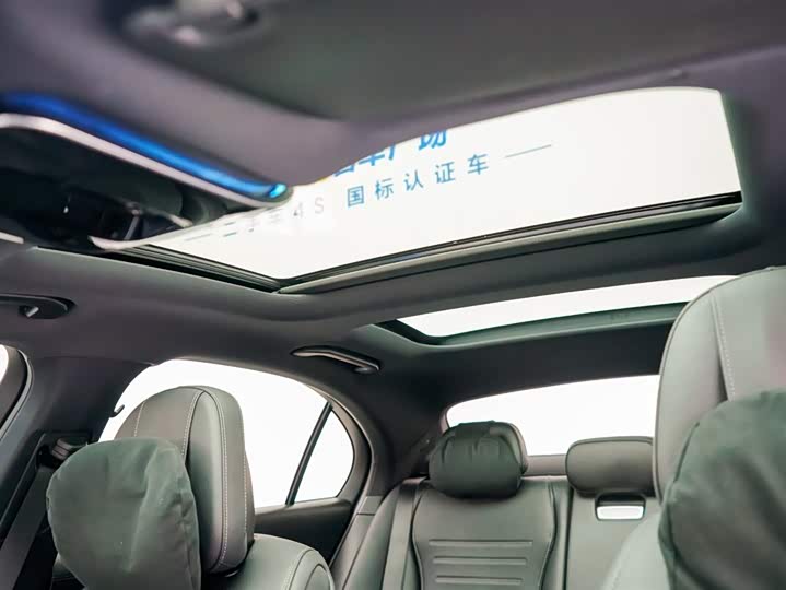 Фото 7 - Mercedes-Benz C-Class