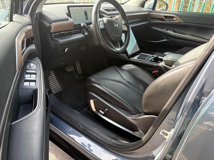 Фото 8 - XPeng P5