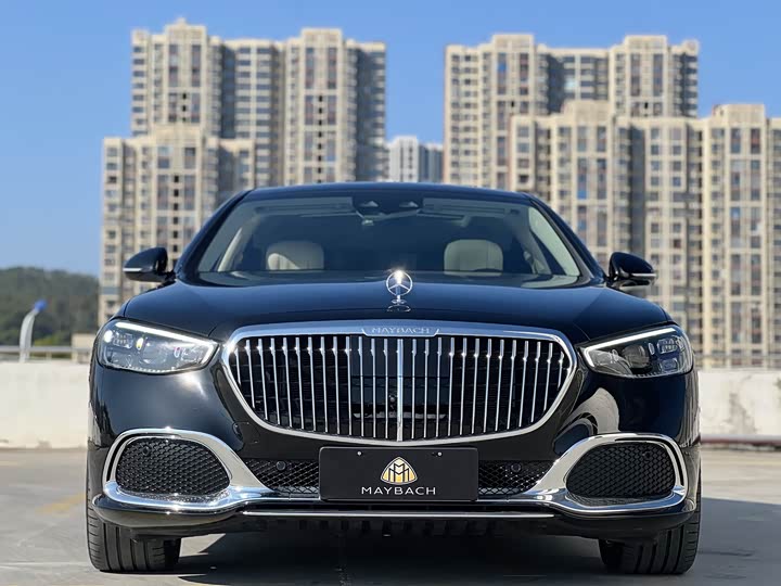Фото 3 - Mercedes-Benz Maybach S-Class