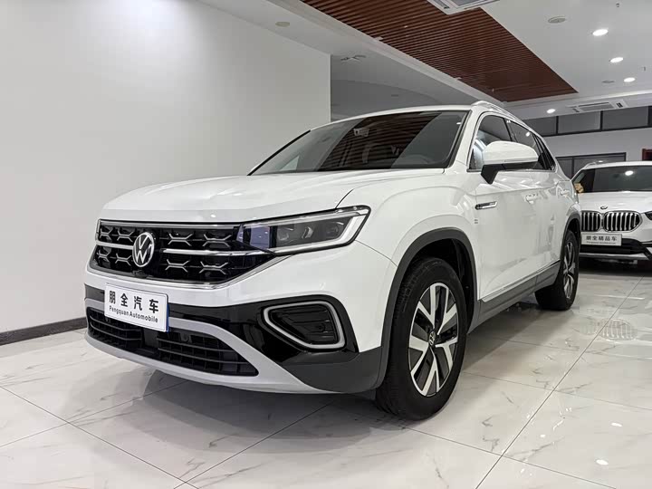 Фото 1 - Volkswagen Tayron