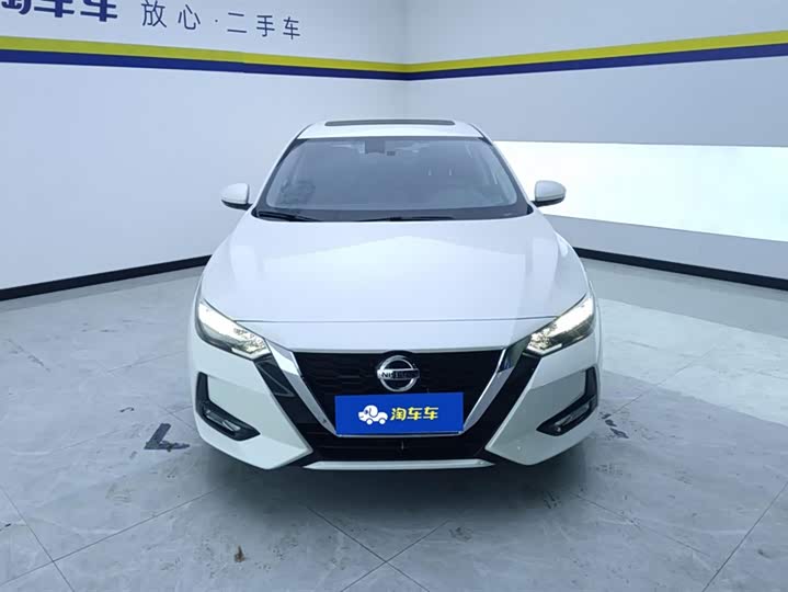 Фото 2 - Nissan Sylphy