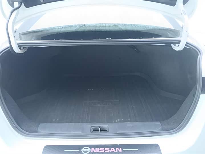 Фото 4 - Nissan Sylphy