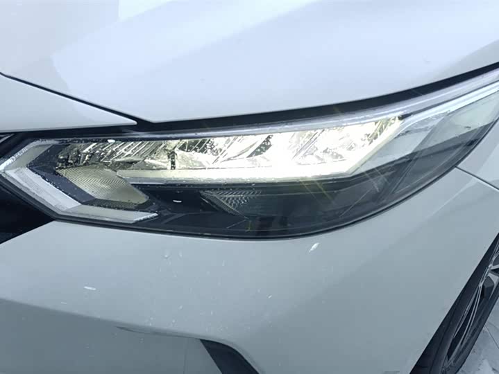 Фото 5 - Nissan Sylphy