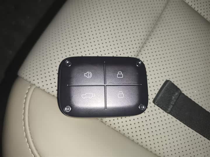 Фото 9 - Chery iCar V23