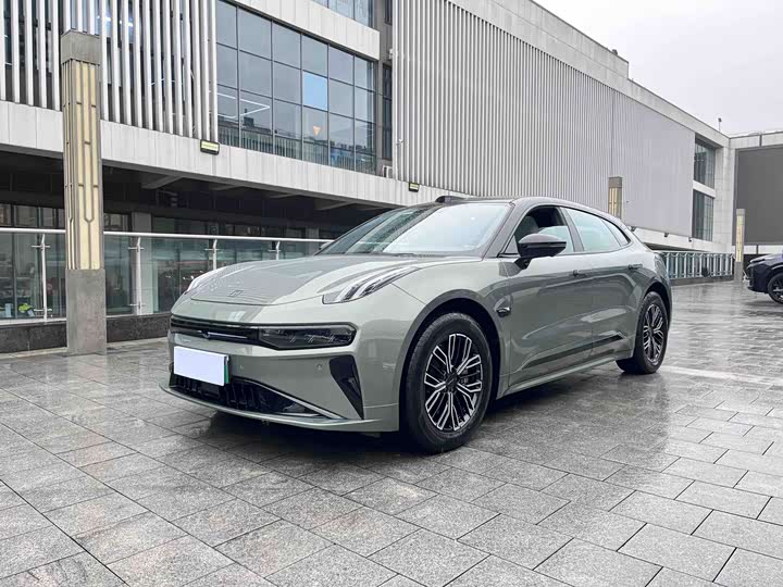 Фото 1 - Zeekr 001