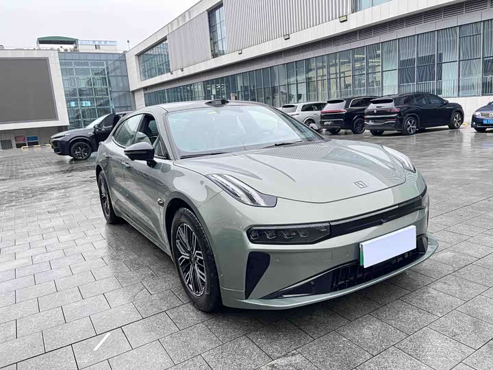 Фото 3 - Zeekr 001