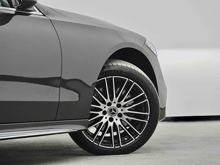 Фото 3 - Mercedes-Benz C-Class