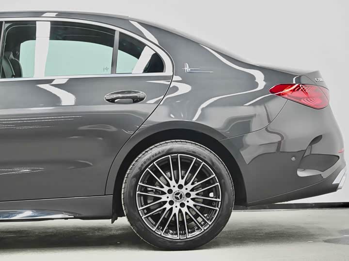 Фото 6 - Mercedes-Benz C-Class