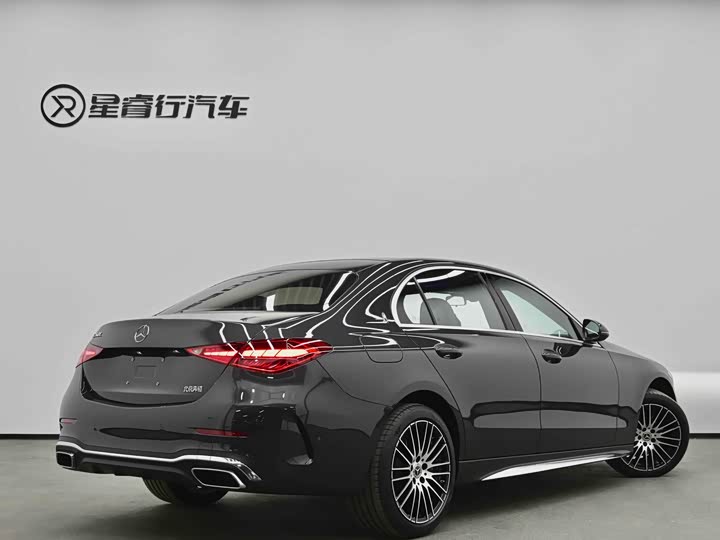 Фото 9 - Mercedes-Benz C-Class