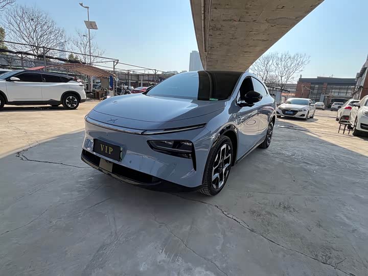 Фото 1 - XPeng G7