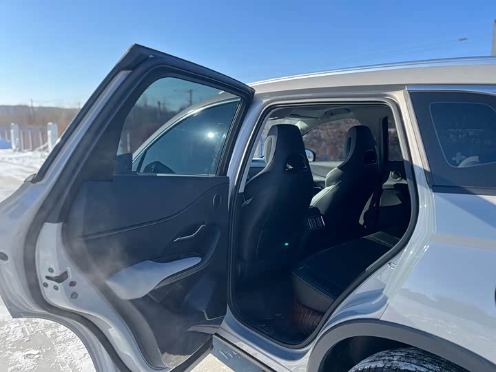 Фото 9 - BYD Sea Lion 05 DM-i Hybrid