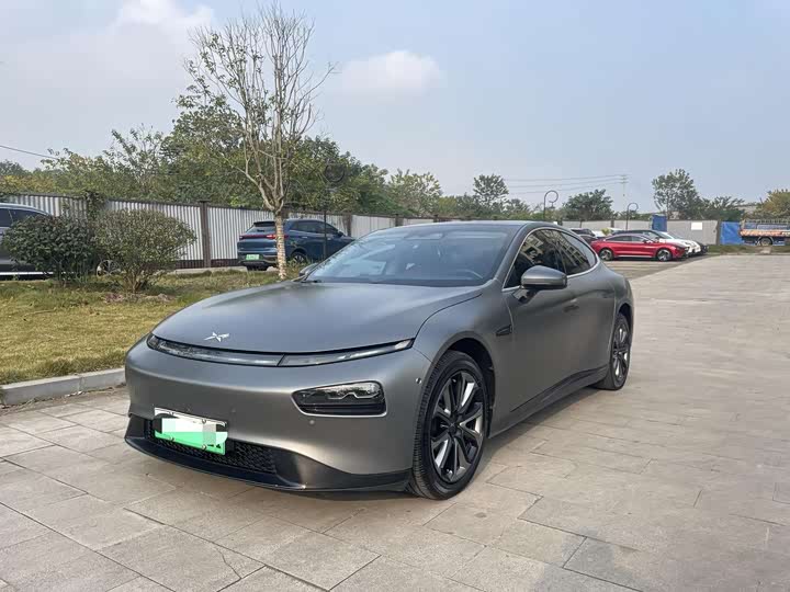 Фото 1 - XPeng P7