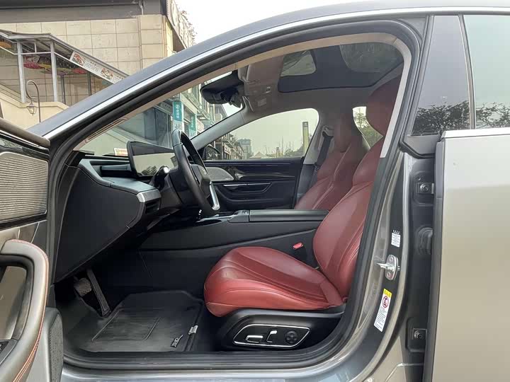 Фото 7 - XPeng P7