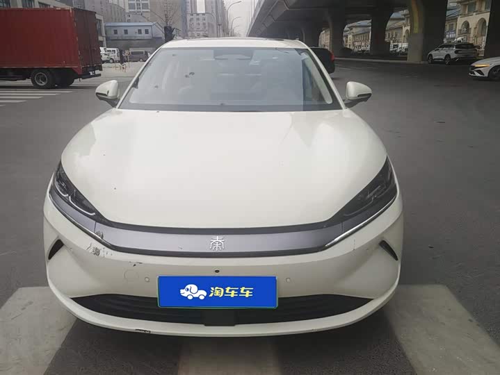 Фото 2 - BYD Qin L