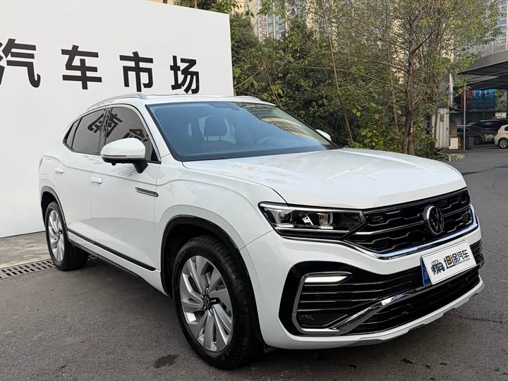 Фото 3 - Volkswagen Tayron X