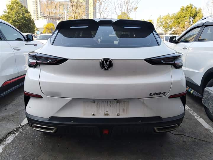 Фото 6 - Changan UNI-T