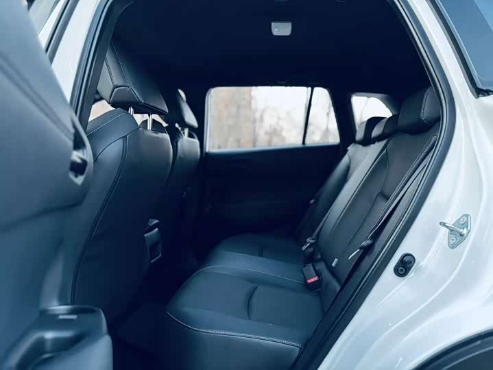 Фото 4 - Toyota Frontlander