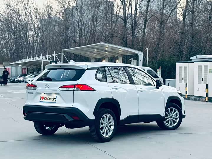 Фото 8 - Toyota Frontlander