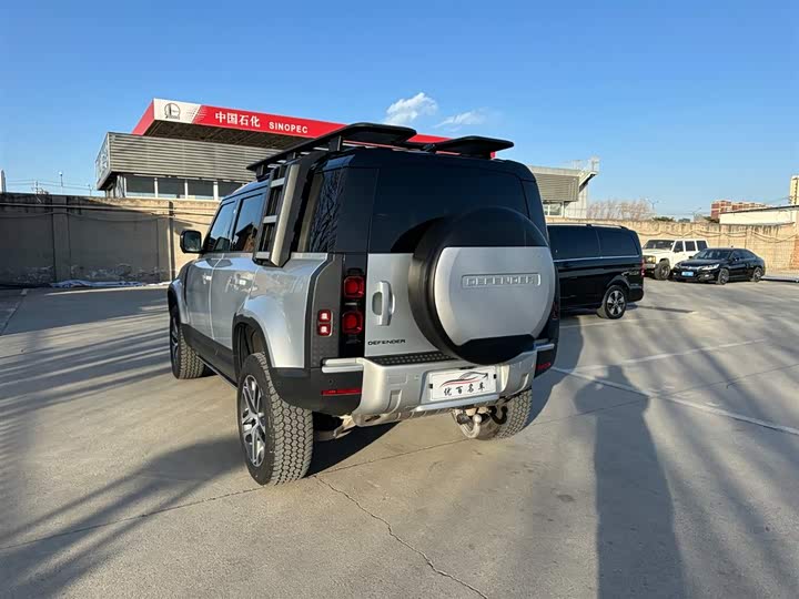 Фото 4 - Land Rover Defender