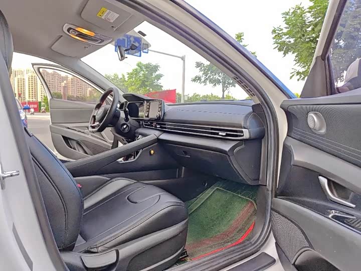 Фото 6 - Hyundai Elantra N line