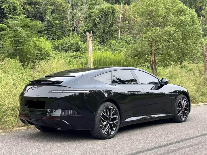 Фото 7 - Avatr 12