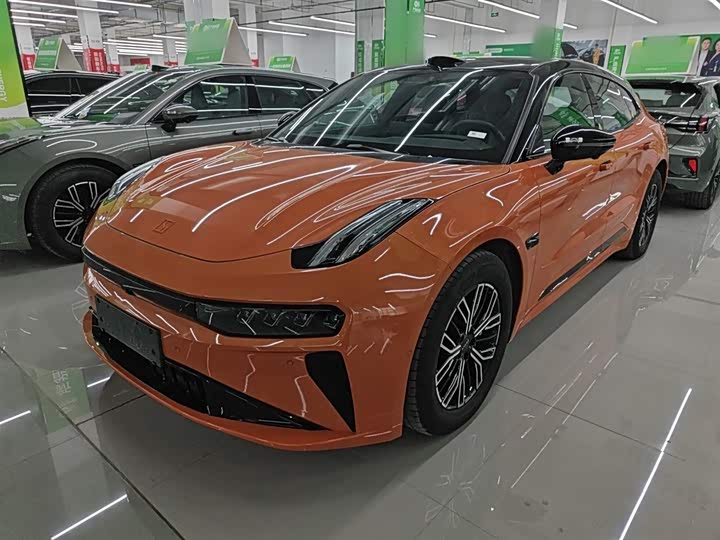 Фото 1 - Zeekr 001