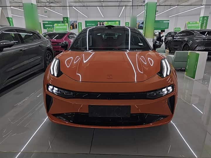 Фото 3 - Zeekr 001