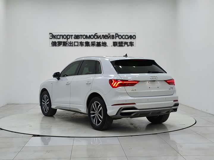 Фото 5 - Audi Q3