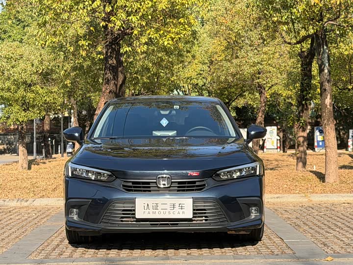 Фото 2 - Honda Civic