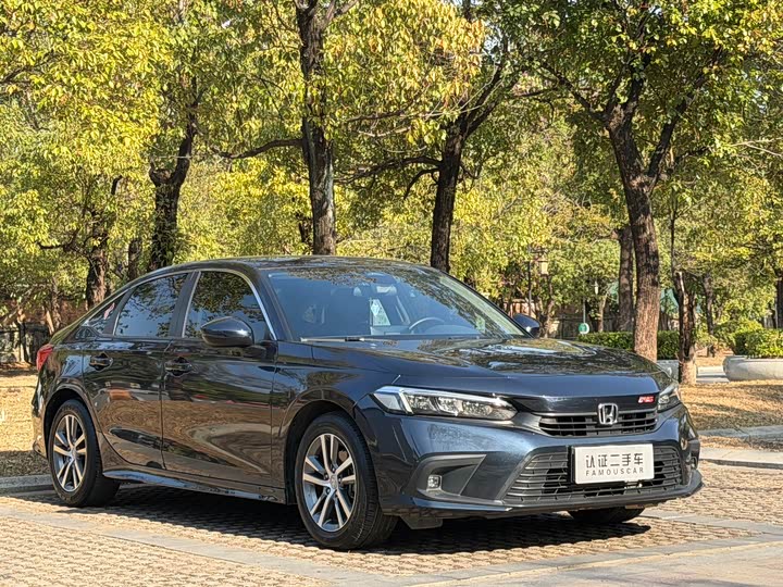 Фото 3 - Honda Civic