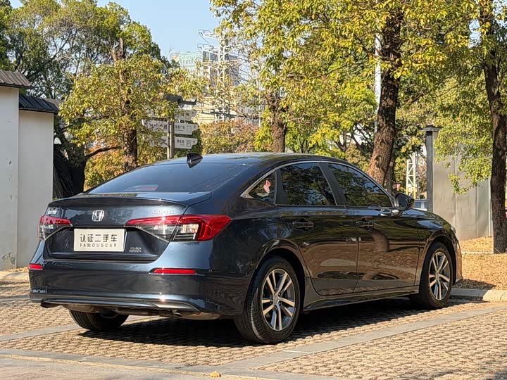 Фото 7 - Honda Civic