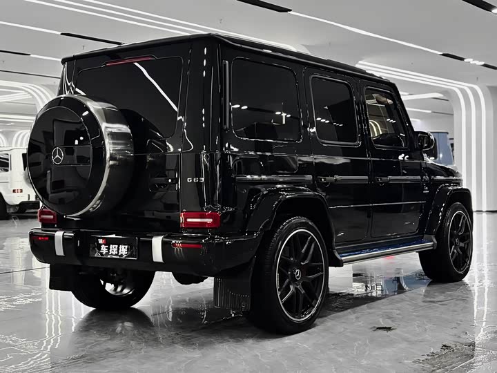 Фото 6 - Mercedes-Benz G-Class AMG