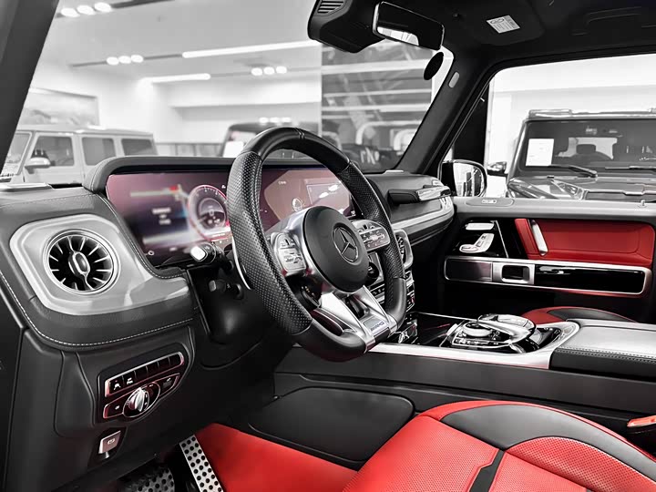 Фото 7 - Mercedes-Benz G-Class AMG