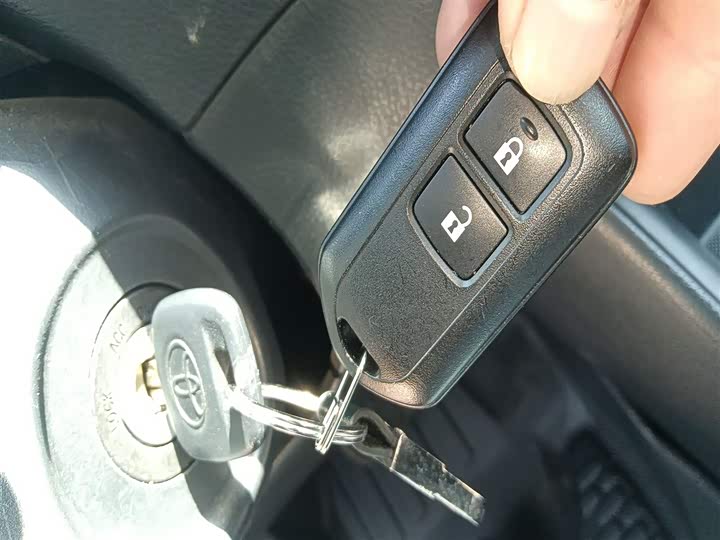 Фото 9 - Toyota Vios