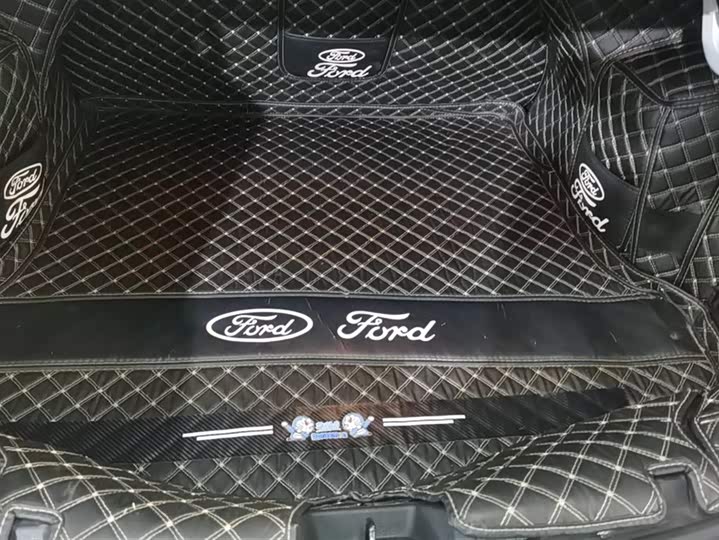 Фото 4 - Ford Escort