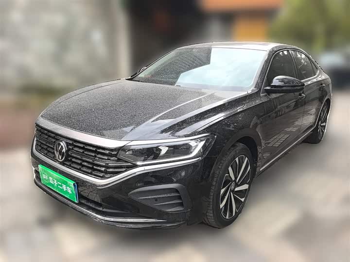 Фото 2 - Volkswagen Passat