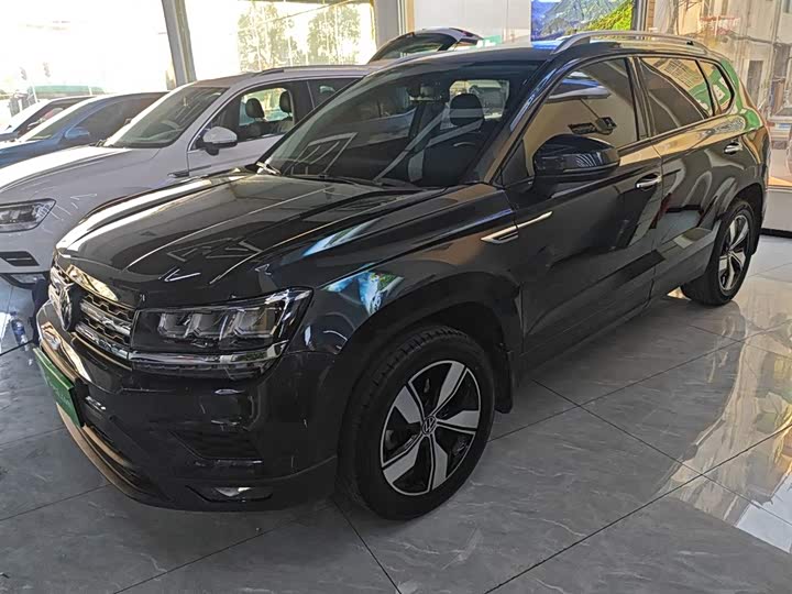 Фото 2 - Volkswagen Tharu