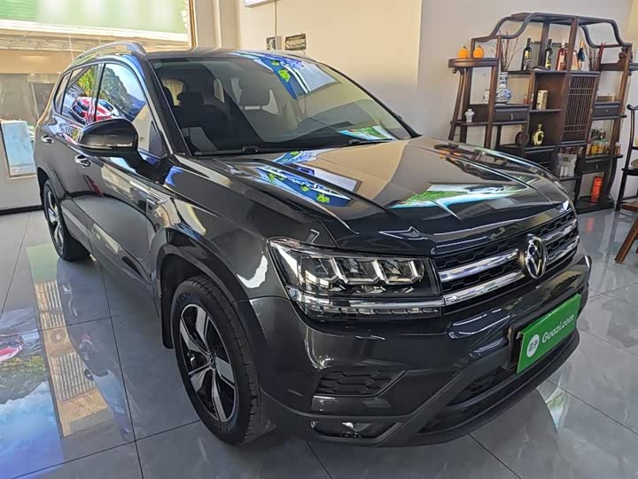 Фото 4 - Volkswagen Tharu