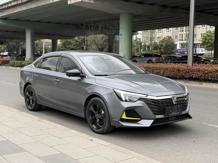 Фото 3 - Roewe i6 Max